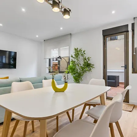 Andy Warhol Con Terraza Апартаменты *