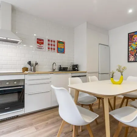 Andy Warhol Con Terraza Апартаменты *